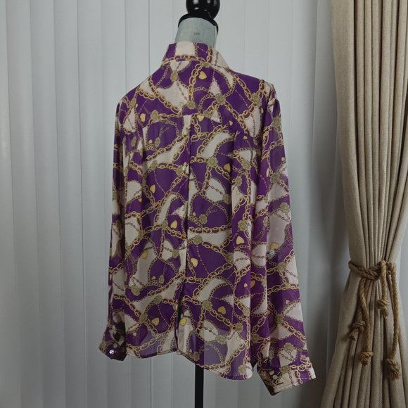 Tattoo Me L/S Blouse. - Picture 2 of 9